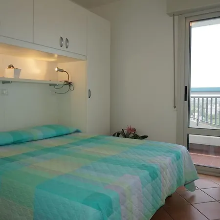 Апартаменты Colorado Lignano *